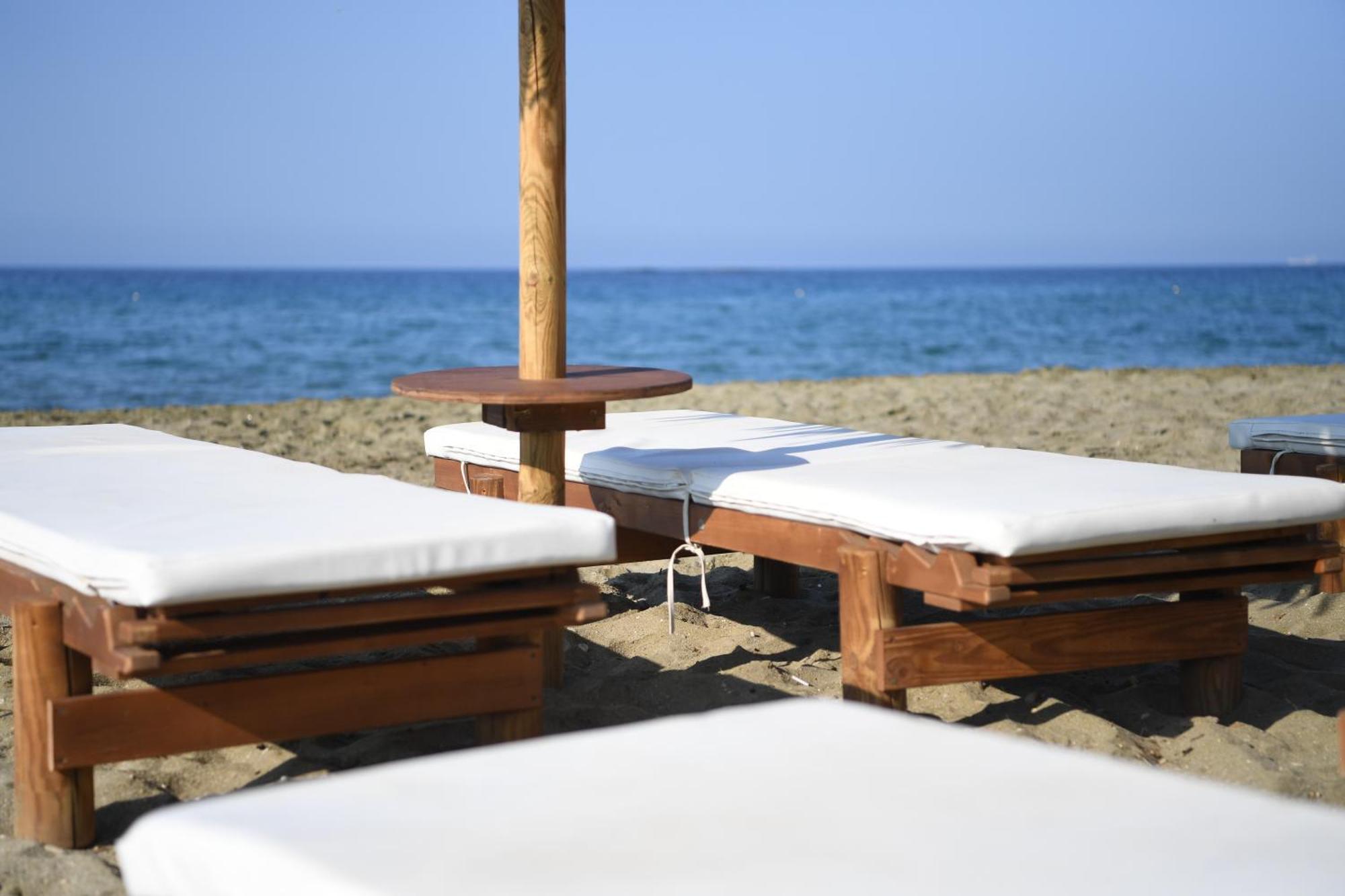 Nostos Beachfront Apartments & Studios Agios Ioannis  Ngoại thất bức ảnh