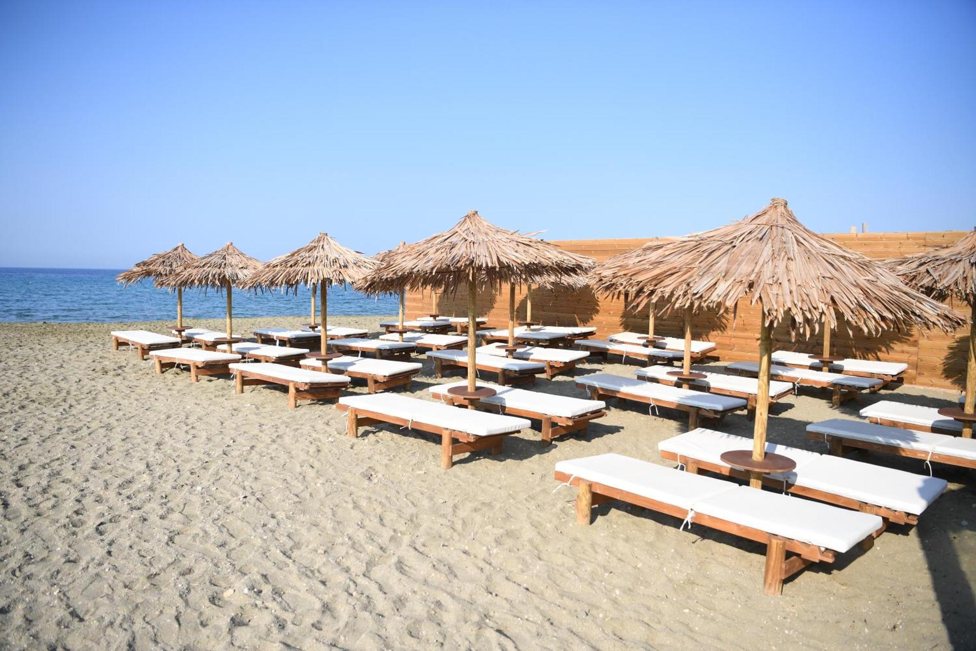 Nostos Beachfront Apartments & Studios Agios Ioannis  Ngoại thất bức ảnh