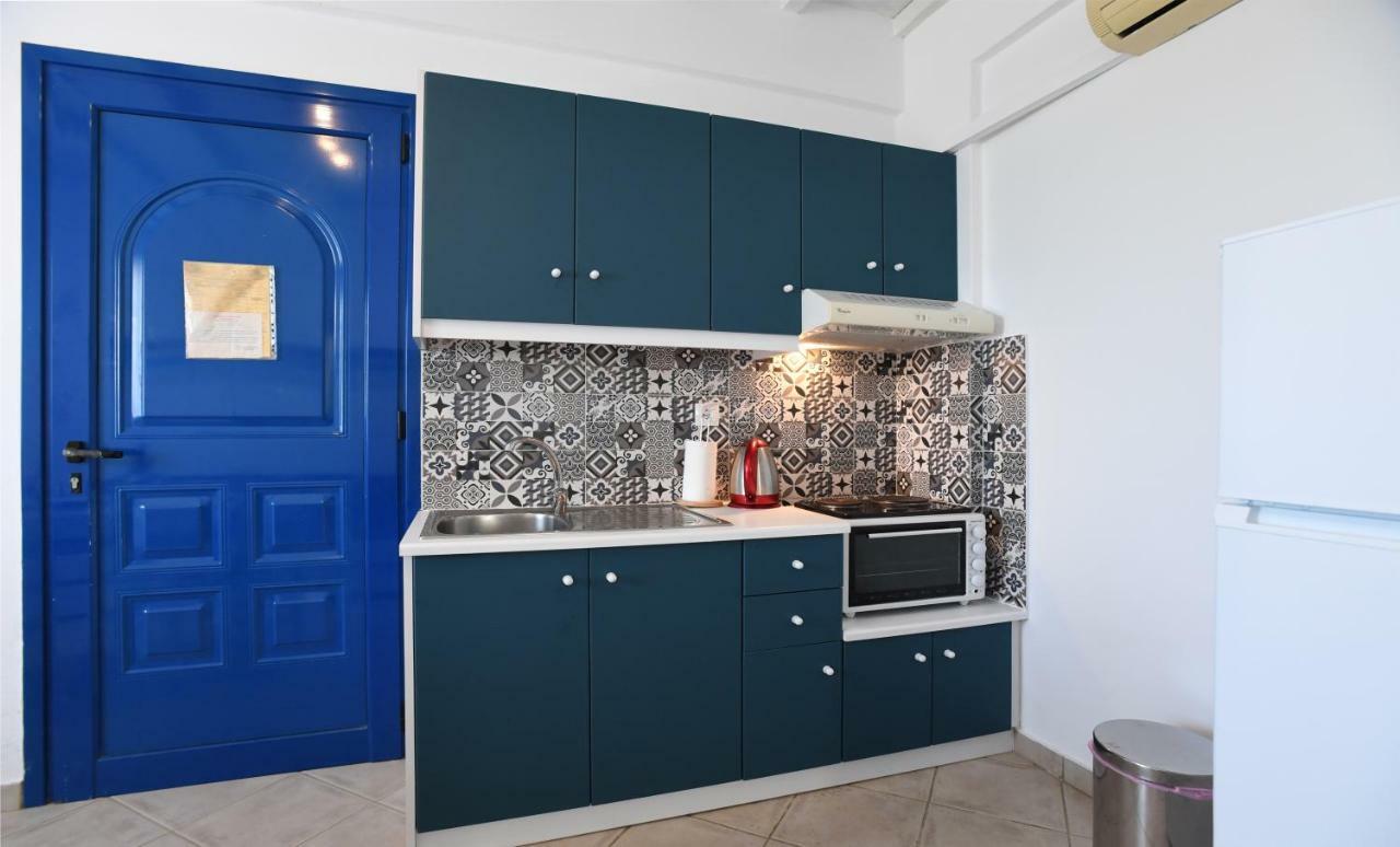 Nostos Beachfront Apartments & Studios Agios Ioannis  Ngoại thất bức ảnh