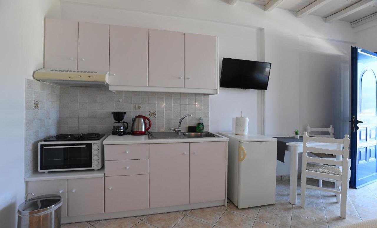 Nostos Beachfront Apartments & Studios Agios Ioannis  Ngoại thất bức ảnh